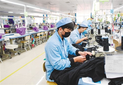 紡織服裝及日用品銷售呈現(xiàn)新趨勢，數(shù)字經(jīng)濟(jì)與消費(fèi)升級雙輪驅(qū)動產(chǎn)業(yè)變革